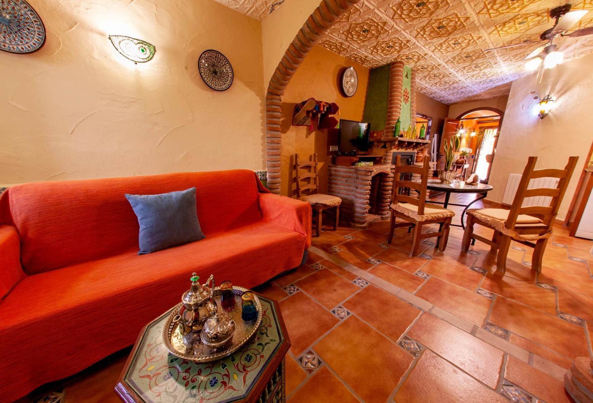 Apartamentos La Granja Hinojares Luaran gambar
