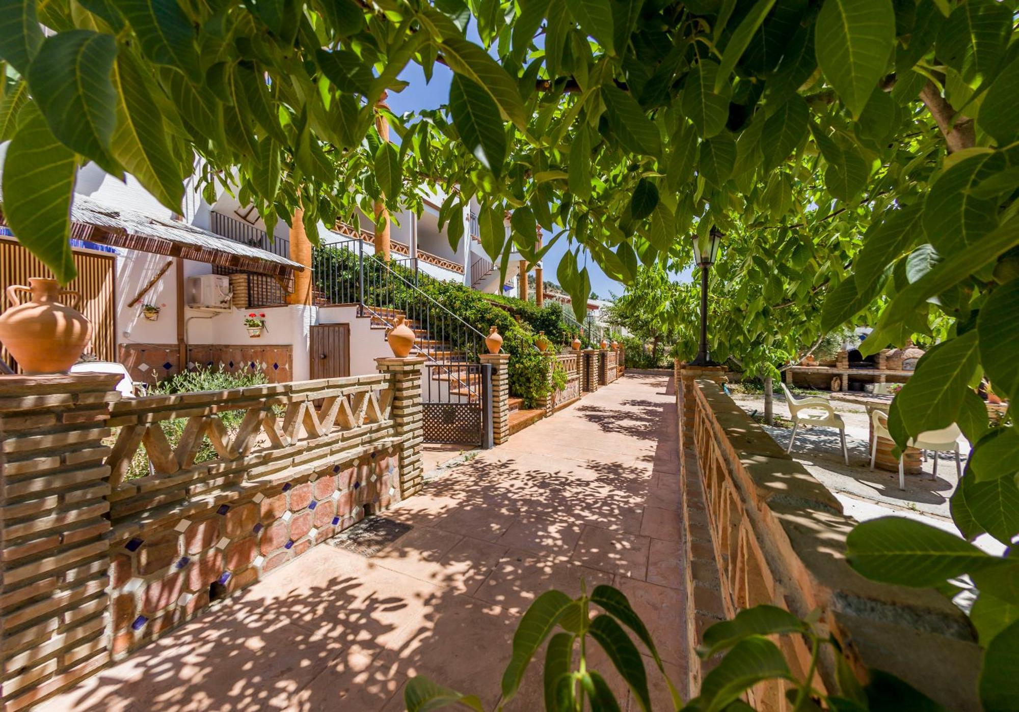 Apartamentos La Granja Hinojares Luaran gambar