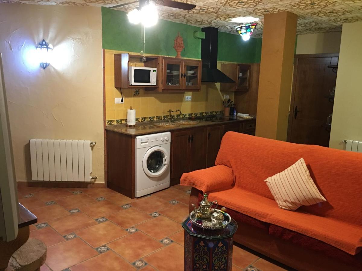 Apartamentos La Granja Hinojares Luaran gambar