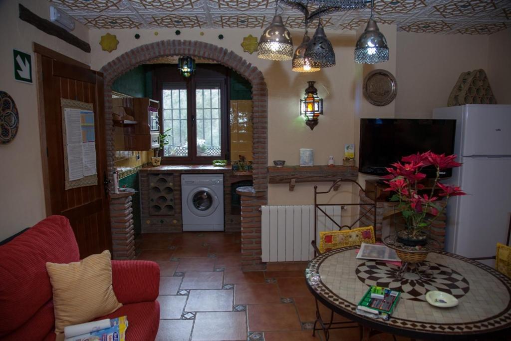 Apartamentos La Granja Hinojares Luaran gambar